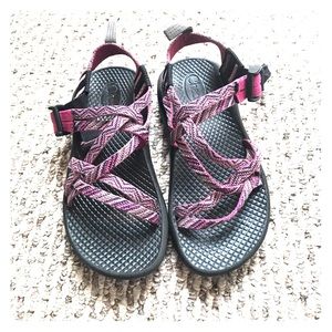 Girls Chacos Size 13